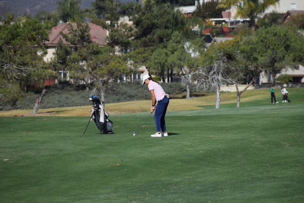 Team SP ambassador Addison Kloch drains it to save par!